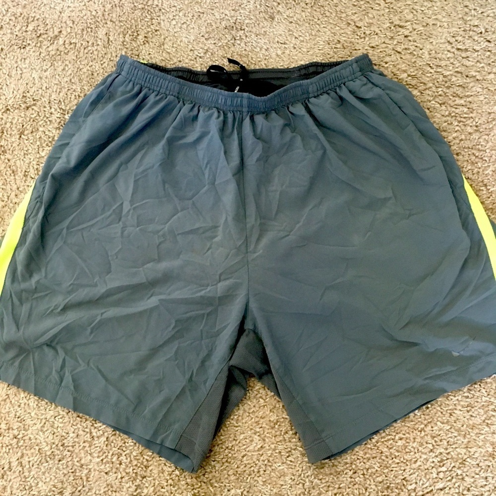 Men's Gray and Yellow Athletic Shorts XL